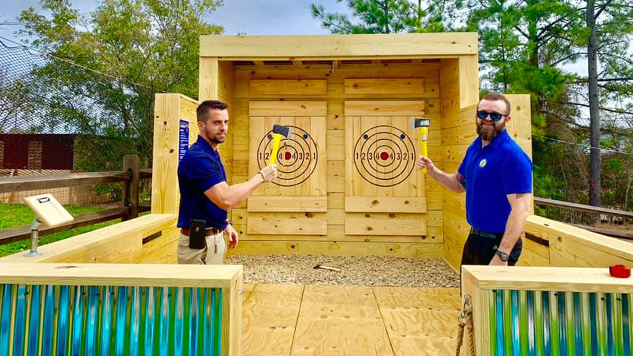 Mr Stumpys Axe Throwing